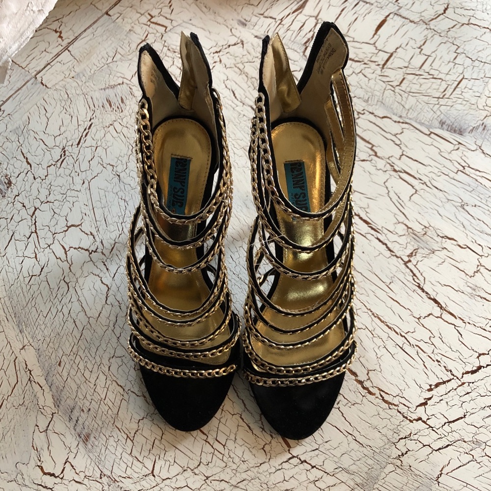 Size 6 heels